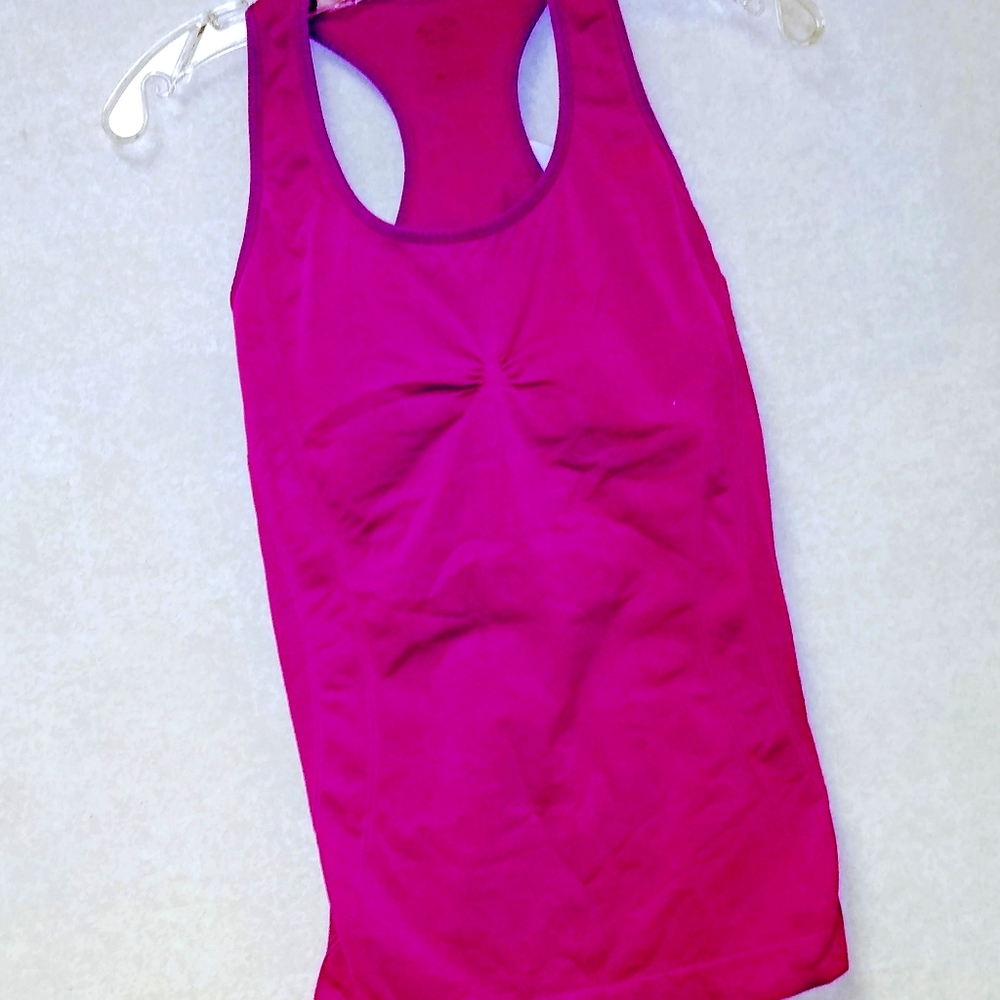 C9 Champion sports top size medium